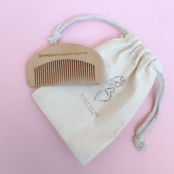 Birthing comb with natural cotton drawstring
