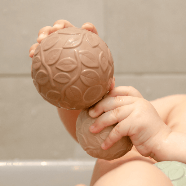 Brown-sensory-toy-comes-with-2-different-sizes