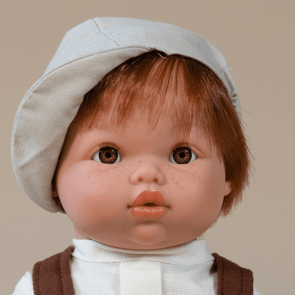 Jasper mini colettos doll size is 34cm