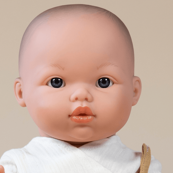 Thomas mini colettos doll is crafted out of eco-friendly-and-non-toxic-vinyl